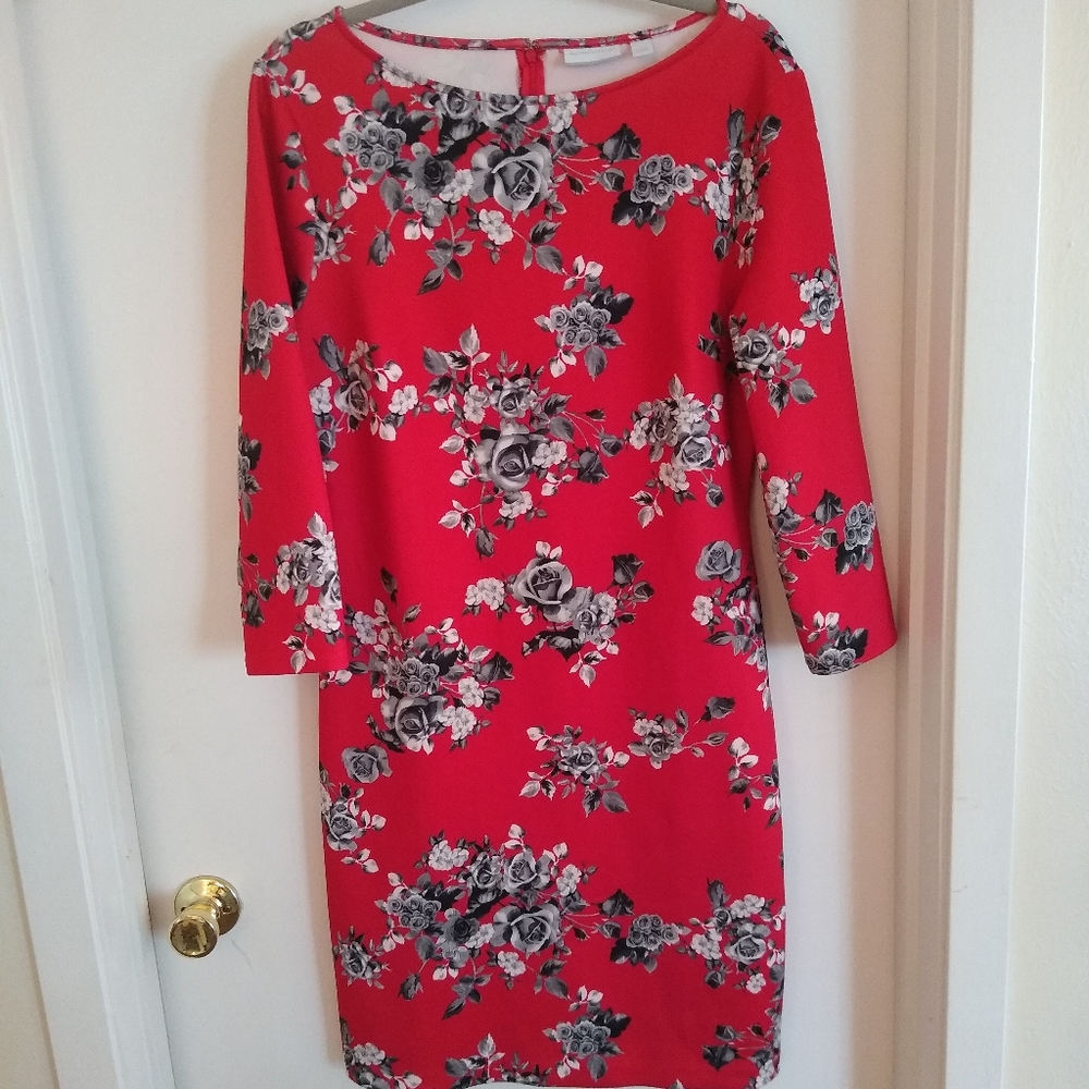 Carmine red dress w/greyscale floral print